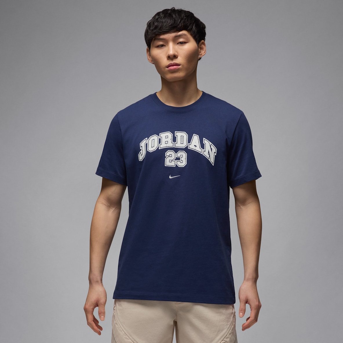 NIKE公式】 メンズ ジョーダン グラフィックTシャツ【ナイキ公式通販】